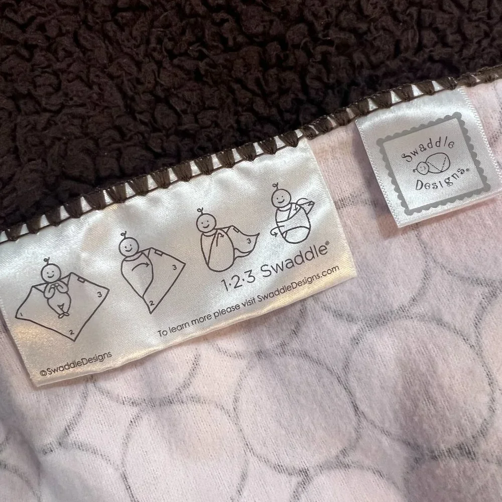 New Adorable Swaddle Designs Baby Swaddle 38 x 38 NWT